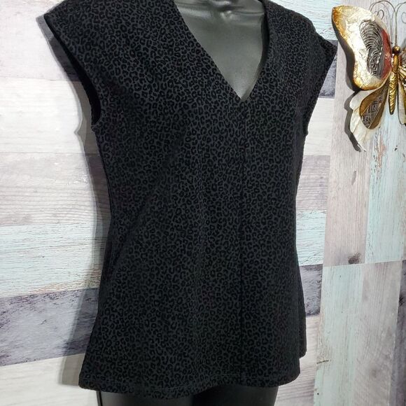 Ann Taylor Sz S Black Leopard Print Velour  Flocked VNeck Sleeveless Tank Blouse - Picture 3 of 9